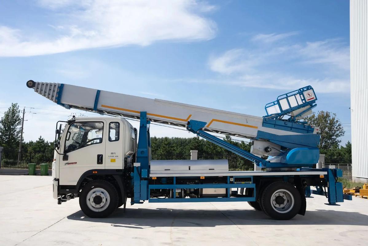 南林乡云梯上料车租赁费用